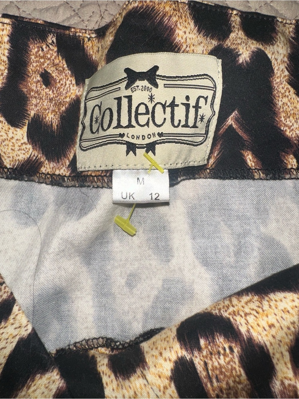Collectif Leopard Print Square Neck Top in Gold and Black - Picture 2 of 2